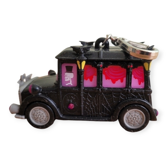 Bath and Body Works Halloween Hearse Pocketbac Holder Goth Light Sound NWT - Picture 3 of 10
